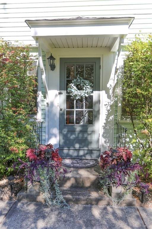 514 Amherst Rd - Photo 1