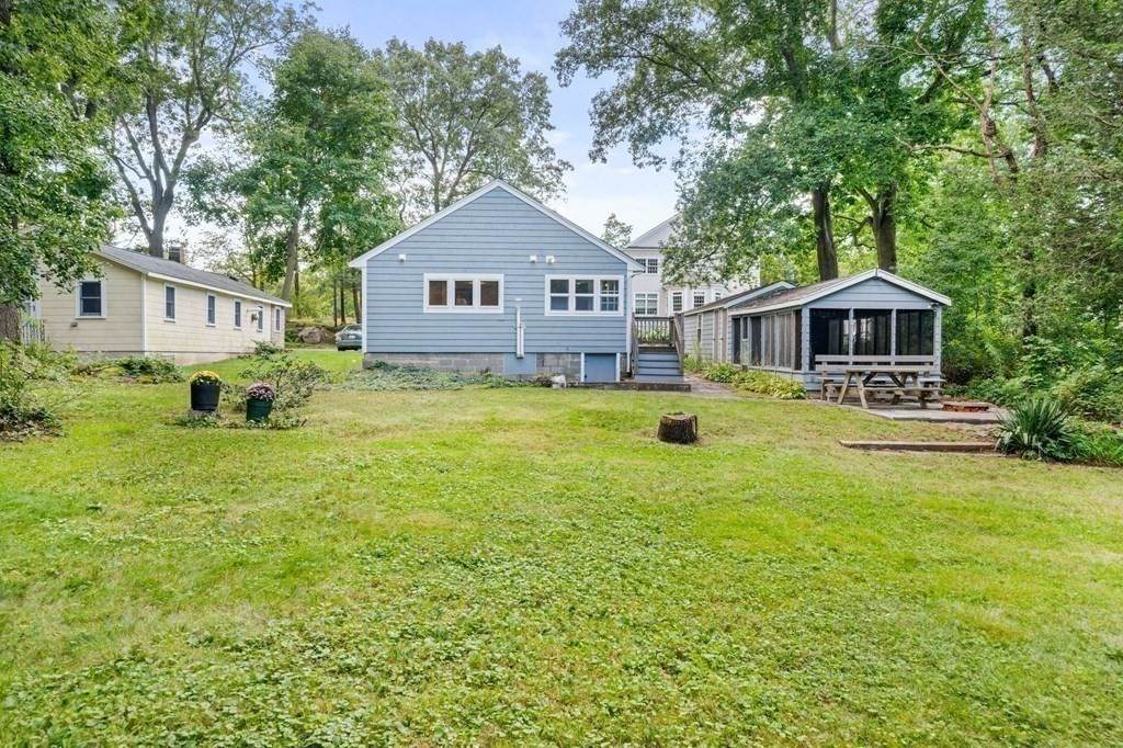 123 Nokomis Rd - Photo 1