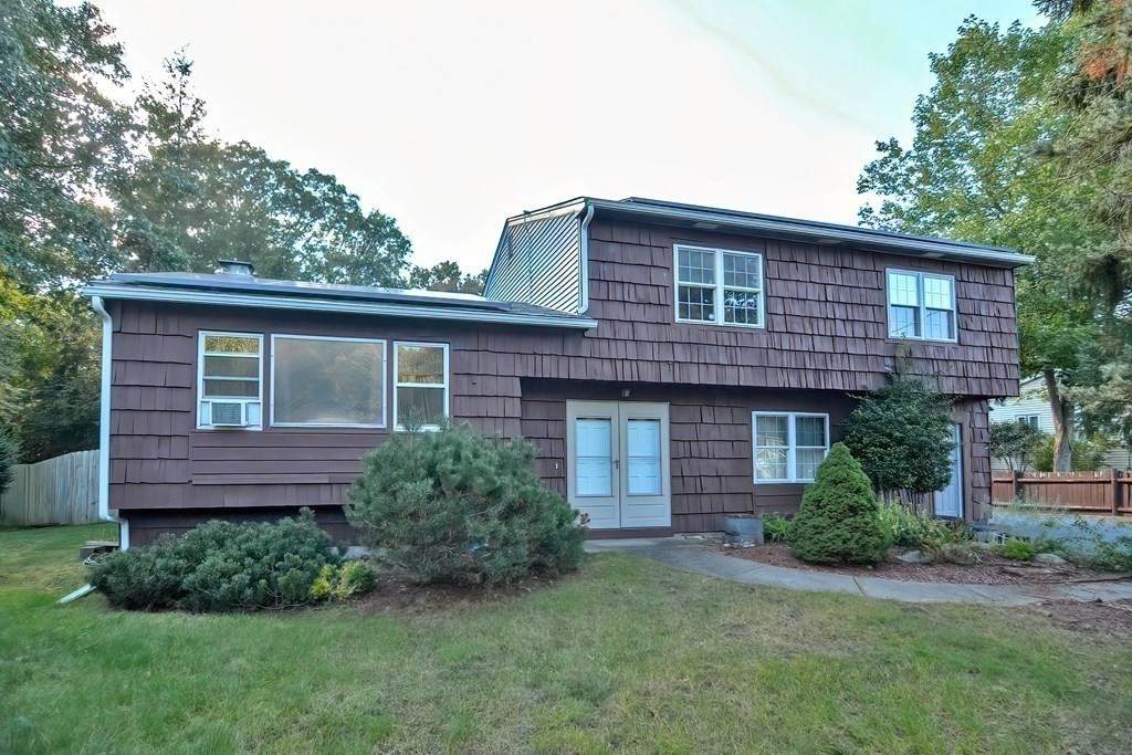 142 Westfield Drive - Photo 1