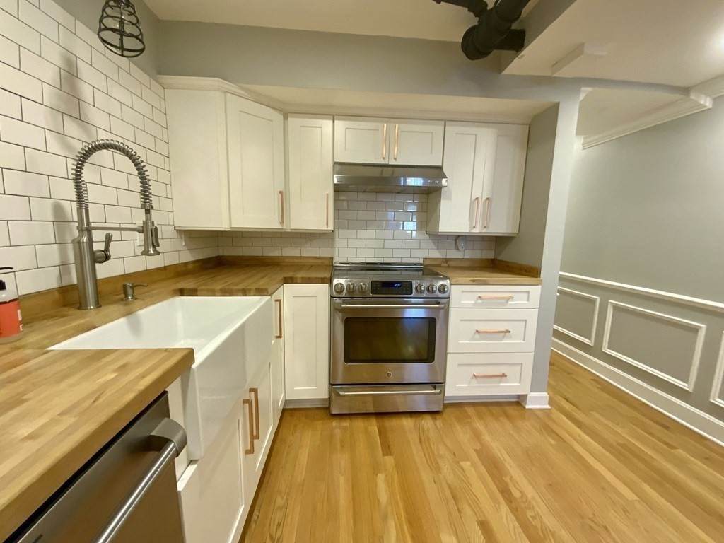 336 Beacon St - Photo 1