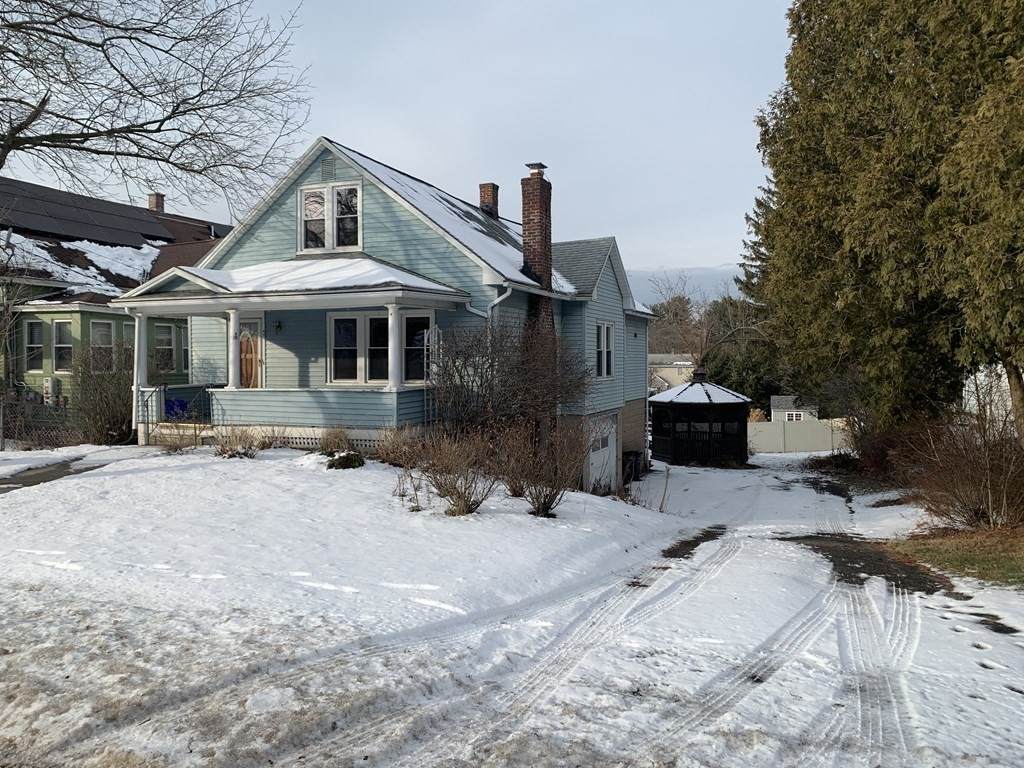 42 Pleasant St - Photo 1