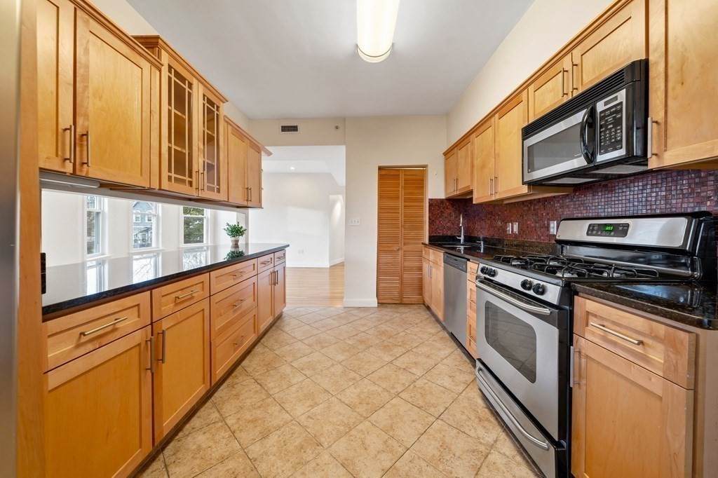 22 Sewall Street - Photo 1