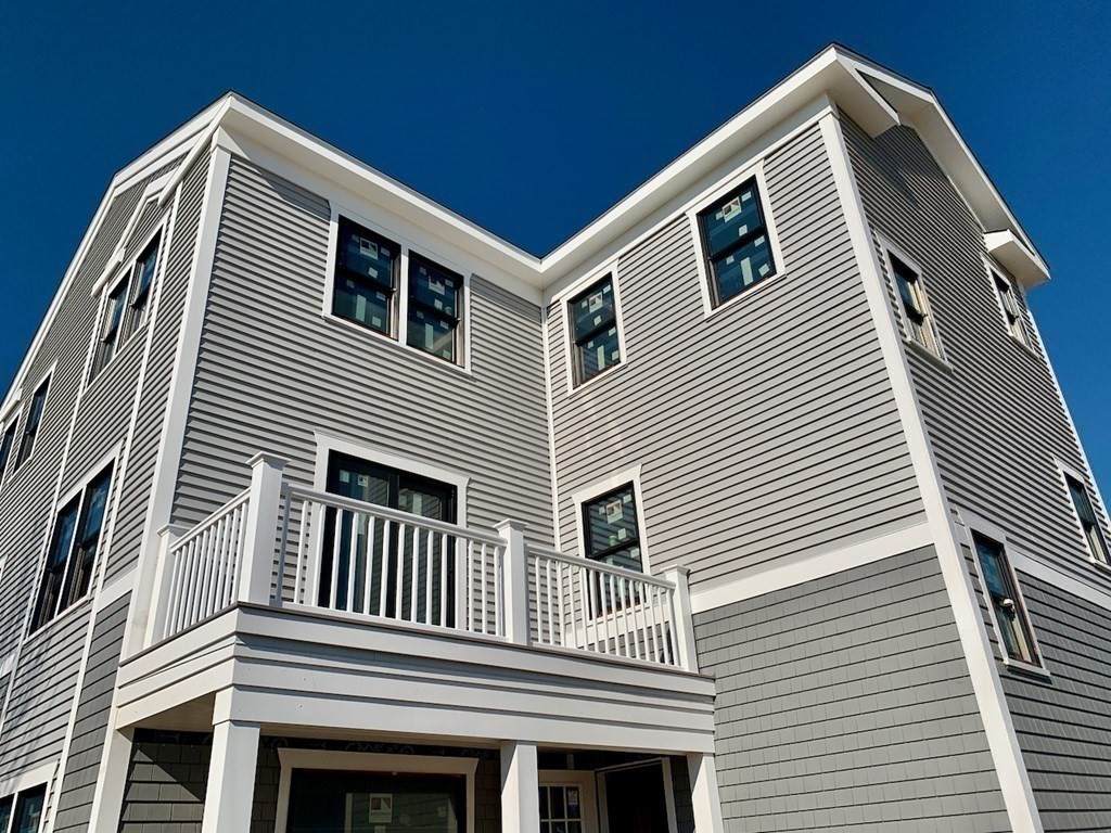 49 Center Street - Photo 1