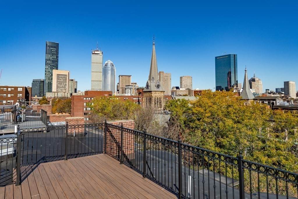 80 Worcester - Photo 1