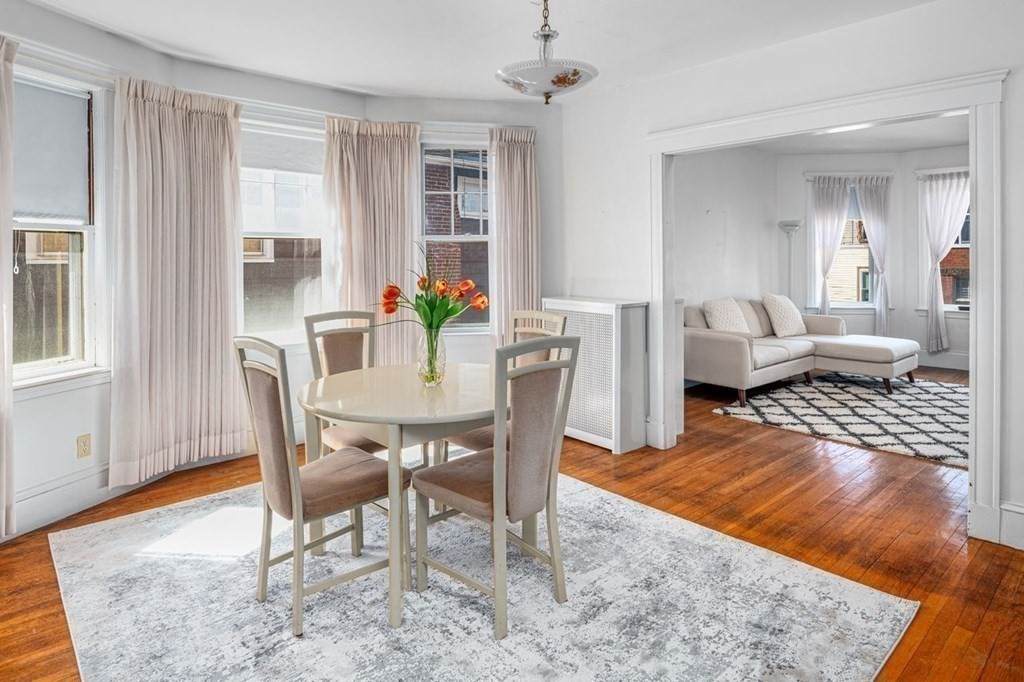 88 Walnut St - Photo 1