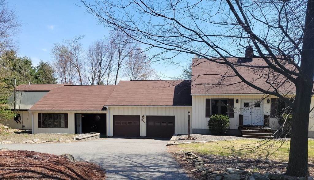 327 Hollis Rd - Photo 1