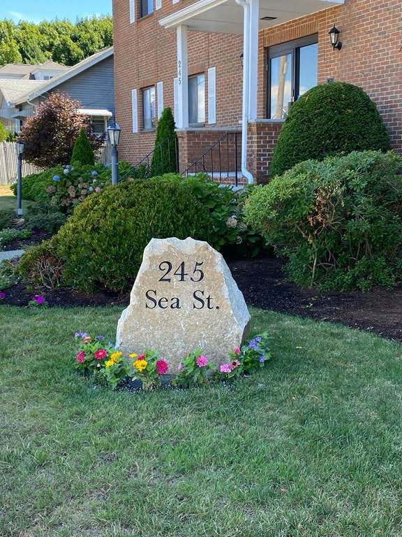 245 Sea St - Photo 1