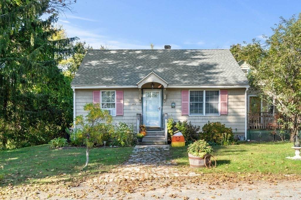 1414 Andover St - Photo 1