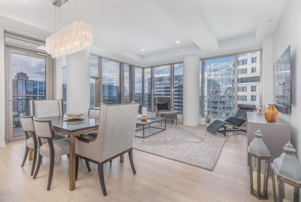 133 Seaport Boulevard - Photo 1