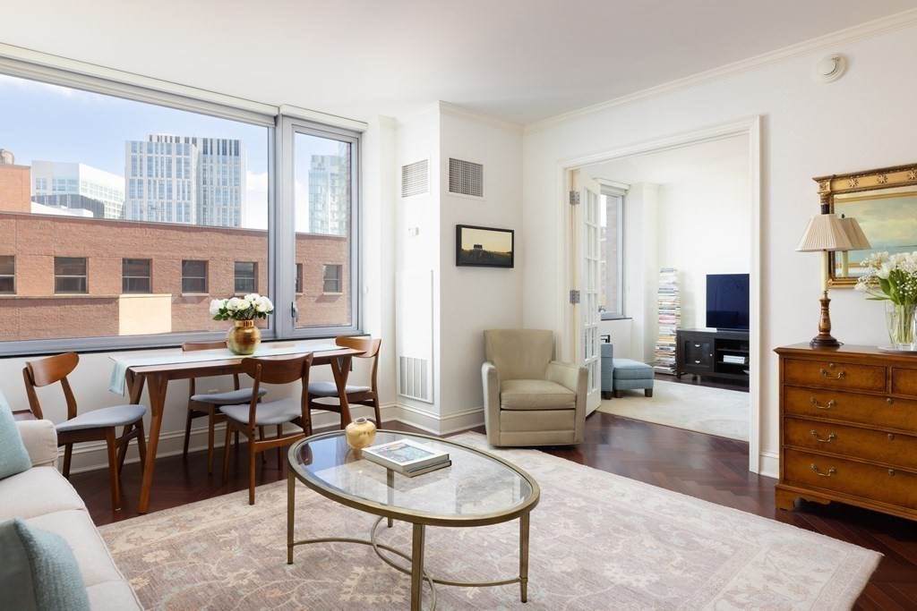 1 Charles Street South - Photo 1