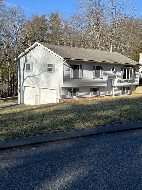 4 Crest Rd - Photo 1