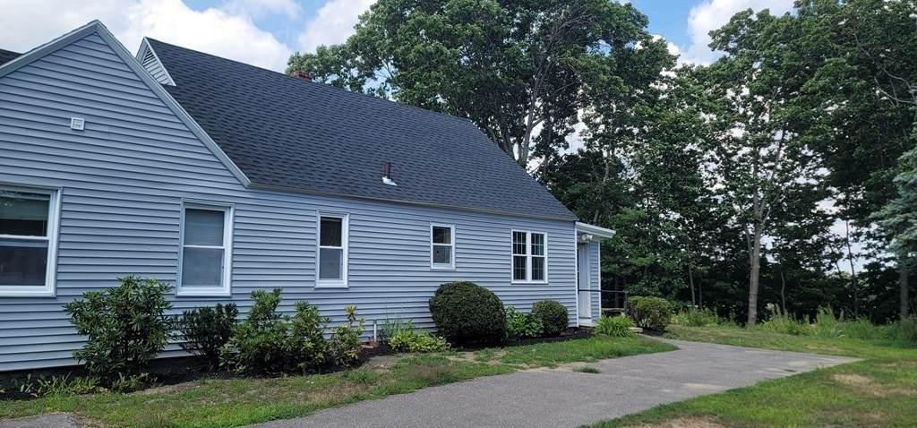 485 Clarendon St - Photo 1