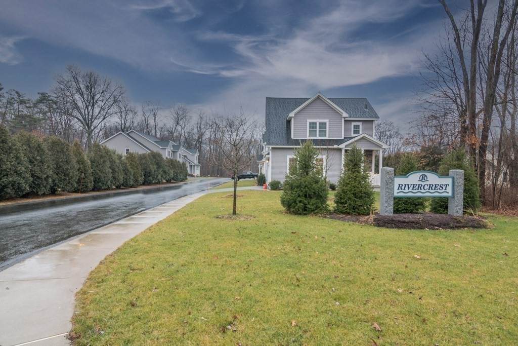 2 Rivercrest Way - Photo 1