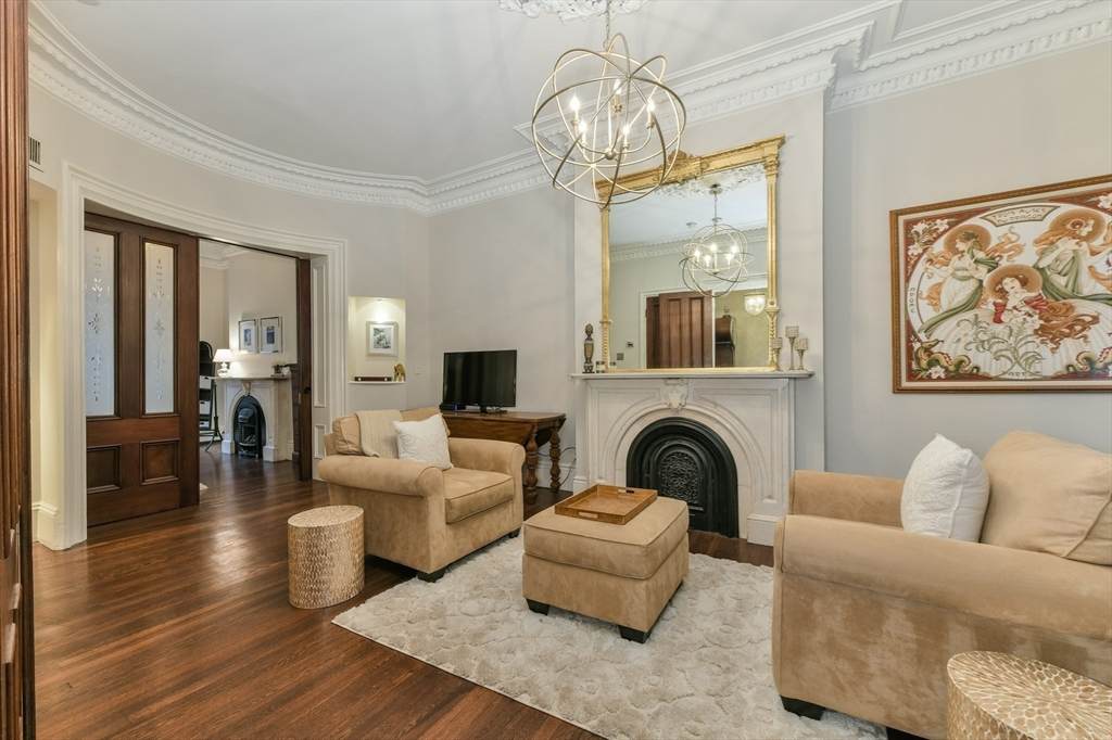 174 West Brookline Street - Photo 1