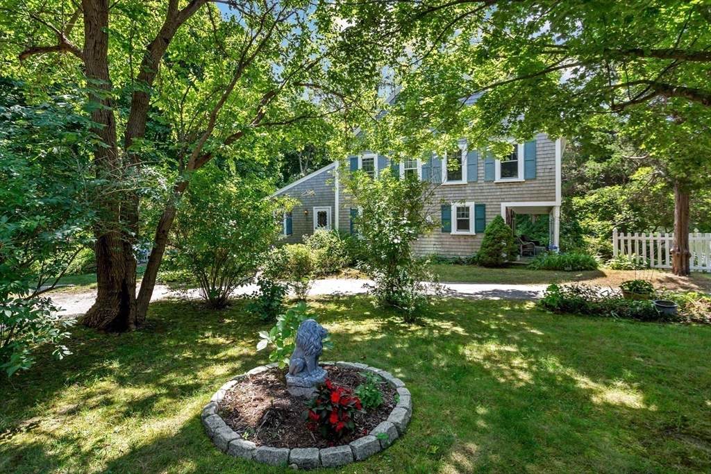 713 Sandwich Rd - Photo 1