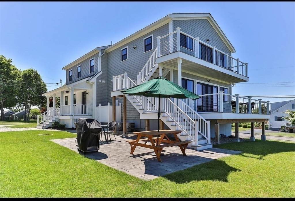 69 Knott Ave - Photo 1