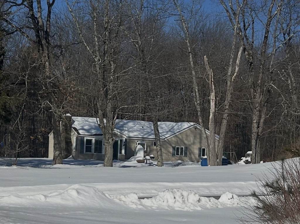 1548 Main St - Photo 1