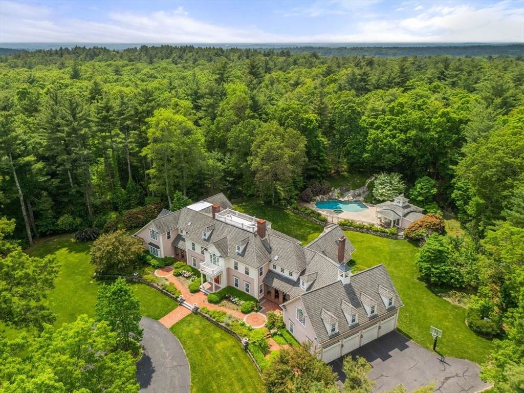 5 Hamlins Crossing - Photo 1