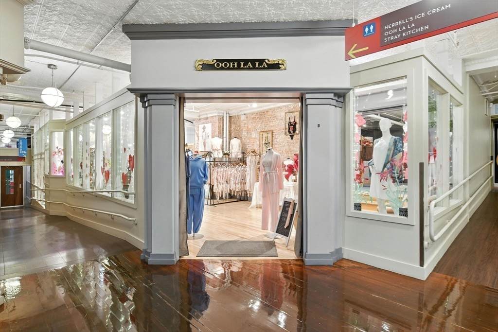 150 Main St - Photo 1