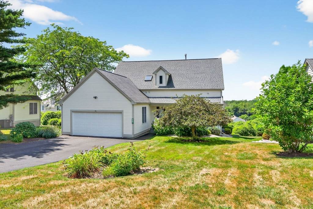 86 Fairway Dr - Photo 1