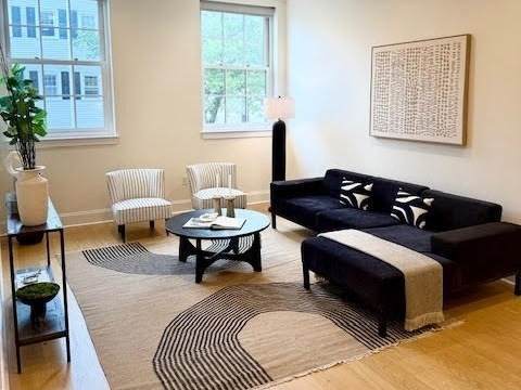 380 Bunker Hill St - Photo 1