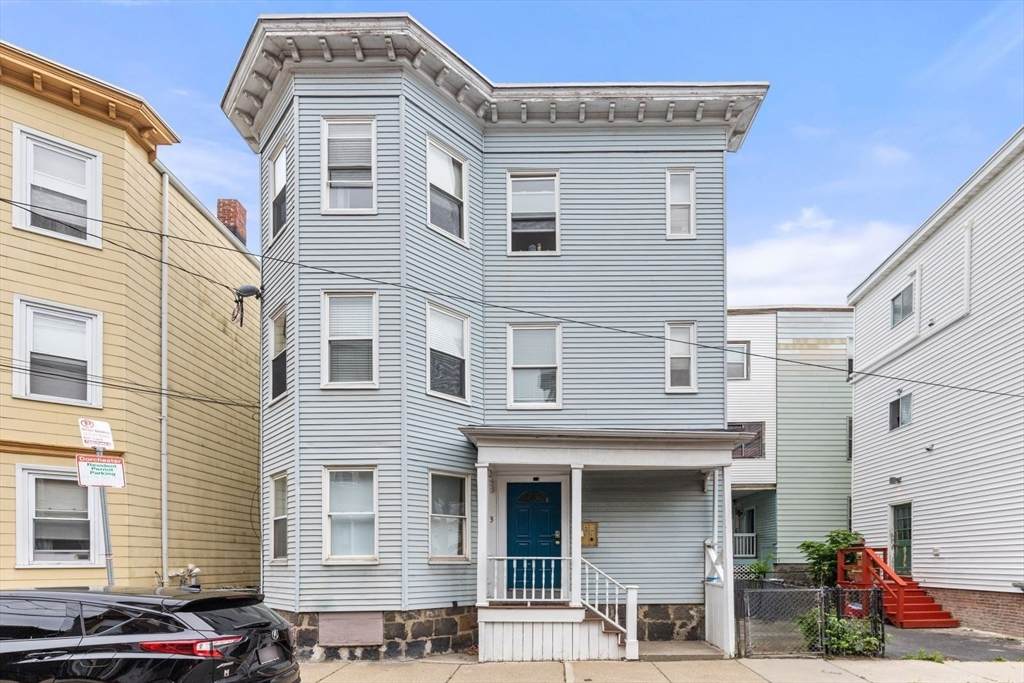 3 Spring Garden - Photo 1