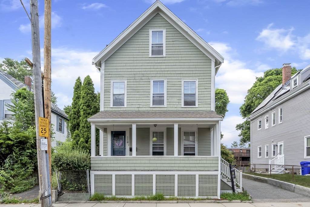 114 Wrentham St - Photo 1