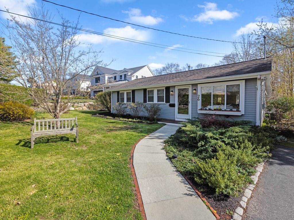 26 Wompatuck Rd - Photo 1
