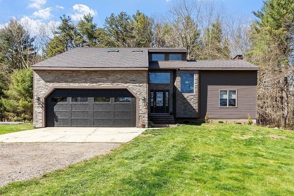 775 E Hill Rd - Photo 1