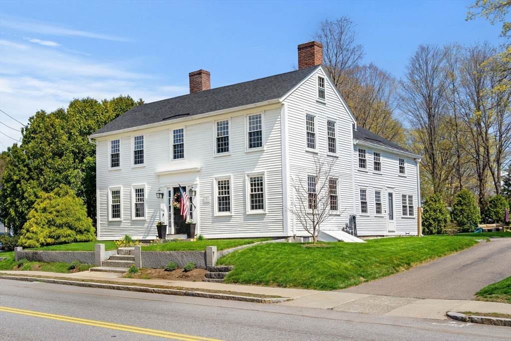 228 Main St - Photo 1