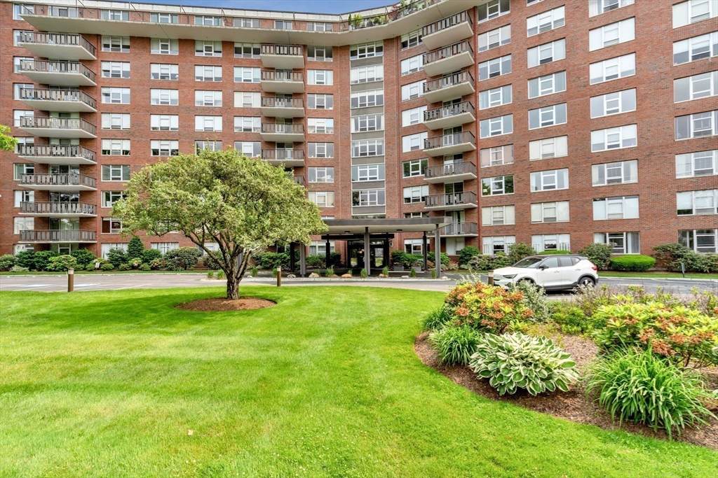 280 Boylston St - Photo 1