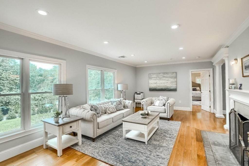 247 Forest Ave - Photo 1