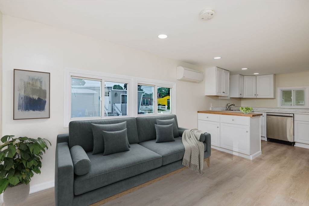 1 Lisa Drive - Photo 1