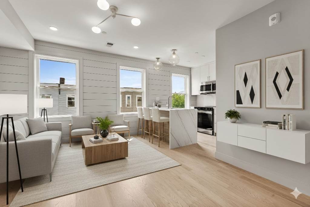 88 Maverick Street - Photo 1