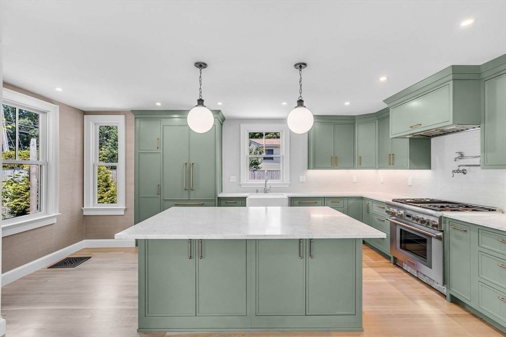 10 Hatch Farm Lane - Photo 1