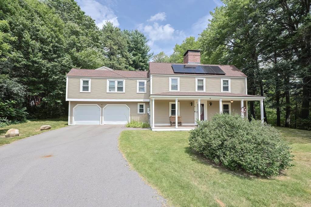 18 Douglas Dr - Photo 1