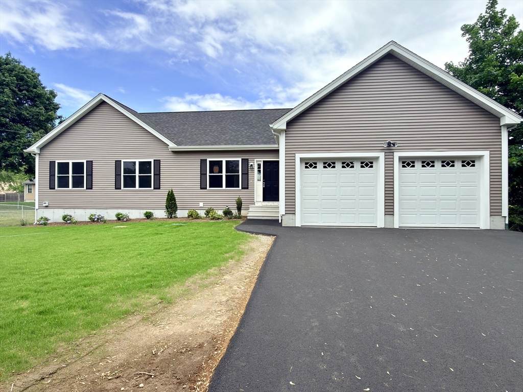 70 Oswego Street - Photo 1