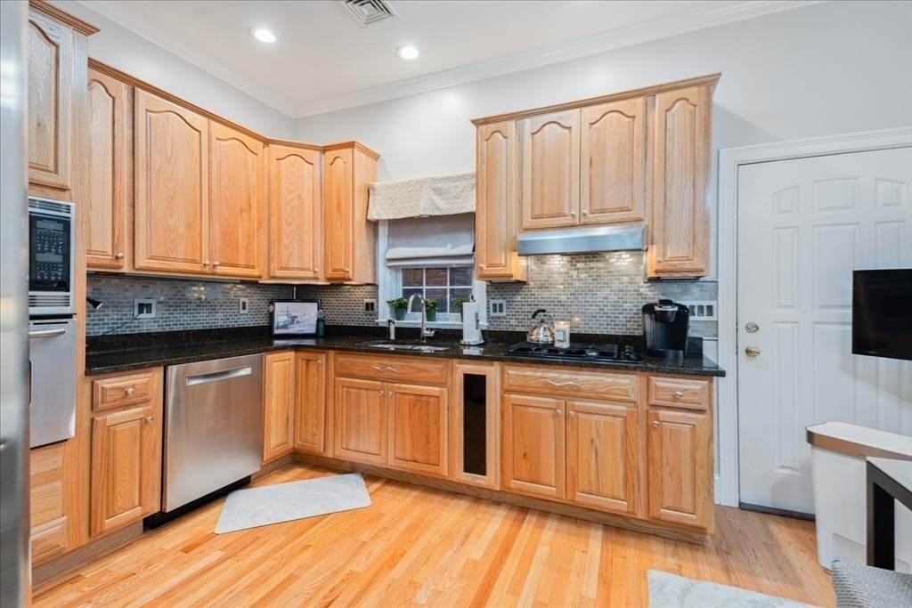 32-42 Park Street - Photo 1