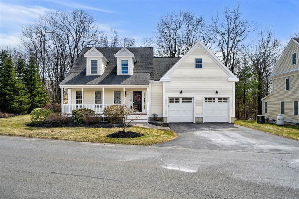 21 Magnolia Ln - Photo 1