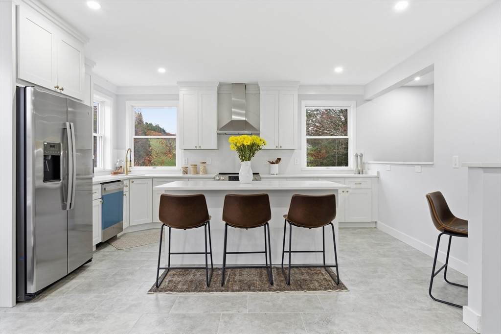 288 Grove St - Photo 1