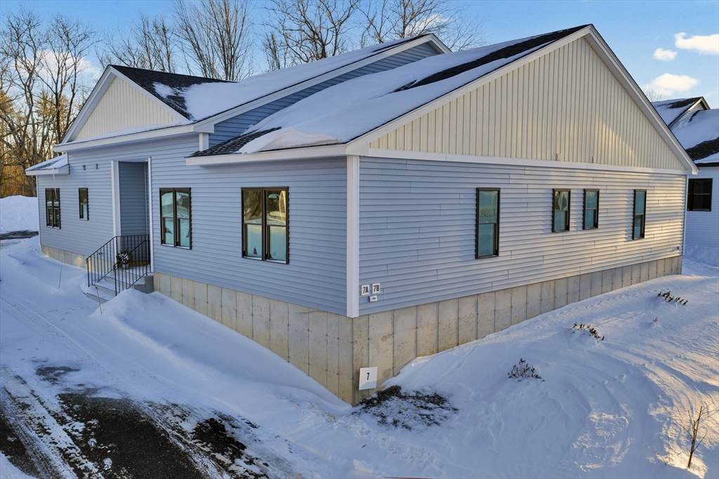 7 L Stevens Rd - Photo 1