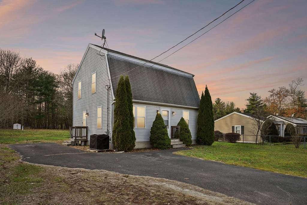 58 Roberts Rd - Photo 1