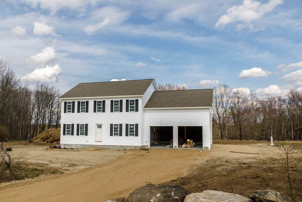 554 Highland Avenue - Photo 1