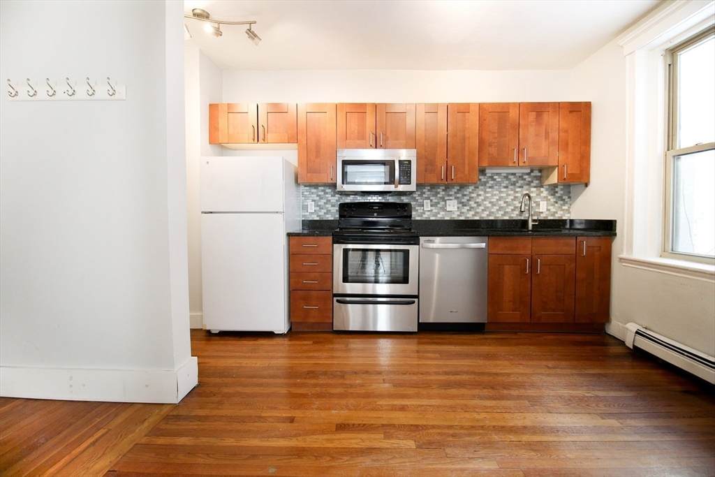 32 Ransom Rd - Photo 1