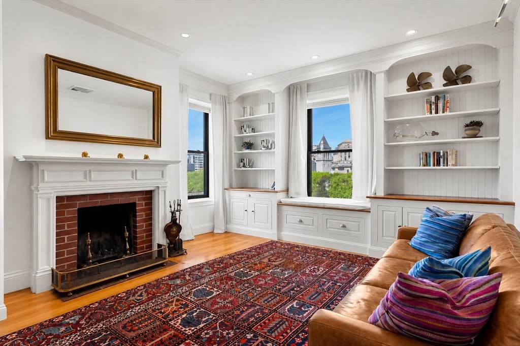 10 Cumberland Street - Photo 1