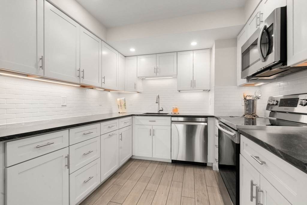 250 Hammond Pond Parkway - Photo 1