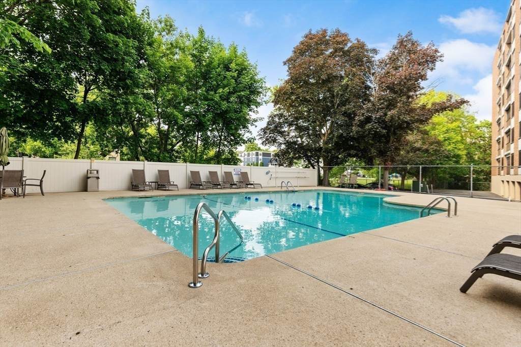 53 Melrose Street - Photo 1