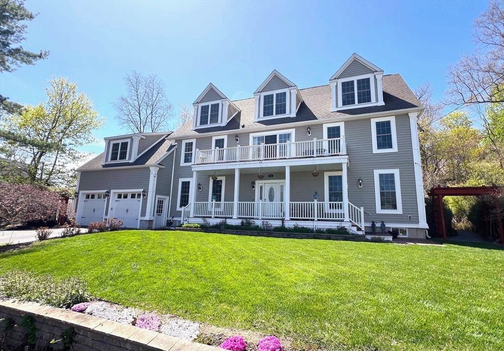 14 Albemarle Ave - Photo 1