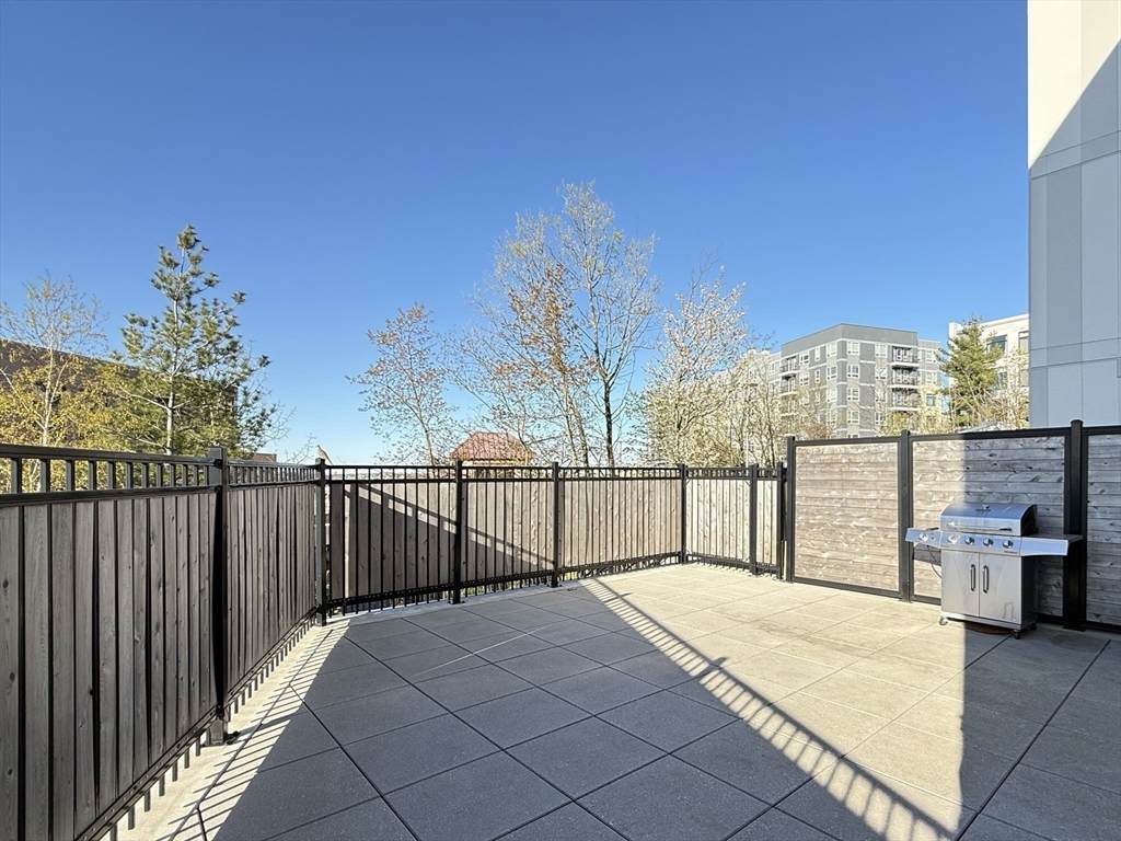 191 Washington St - Photo 1