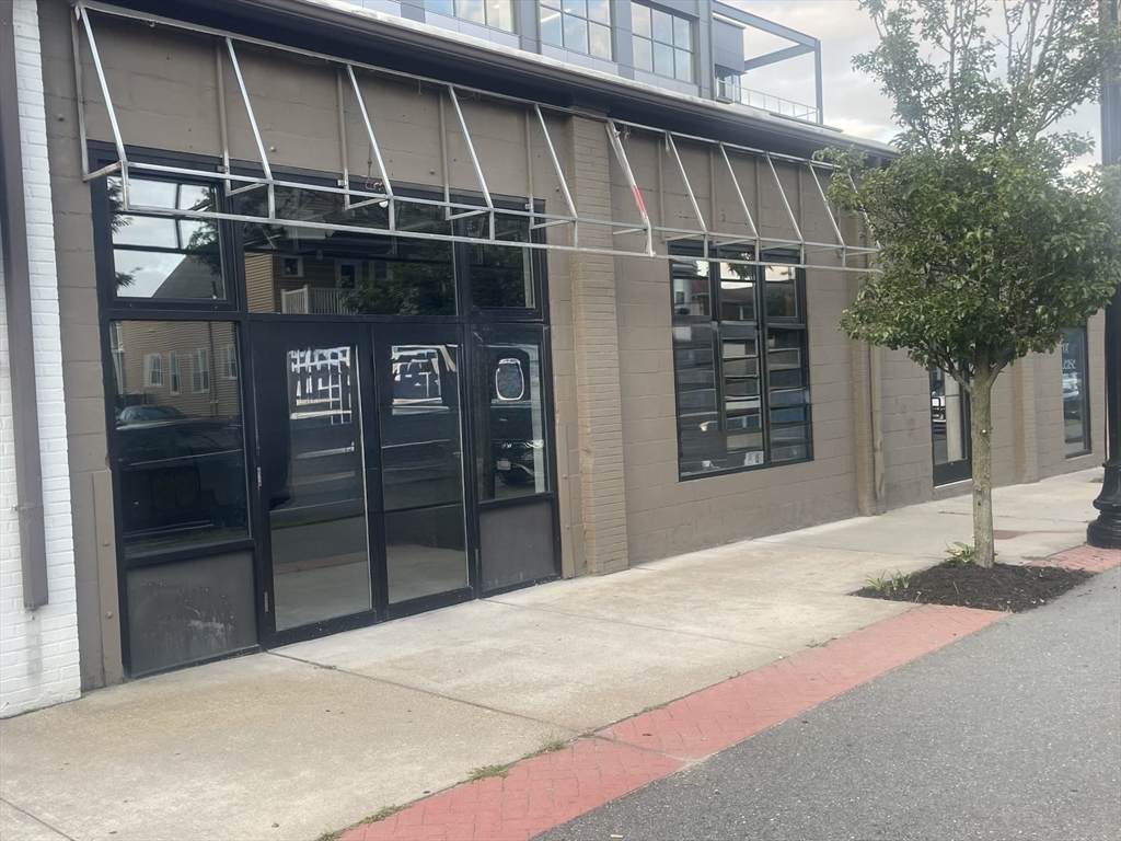 222 Arsenal St - Photo 1